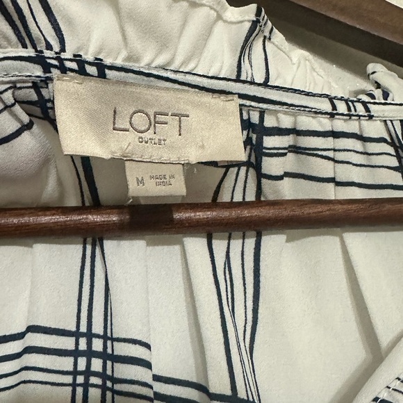 LOFT White and Blue V-Neck Long Sleeve Boxy Blouse - Picture 2 of 3